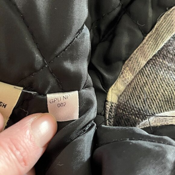 Levis Flannel Jacket Men's M Gray Plaid Quilted  Lined Chore Shirt  Shacket  Y2K - Picture 9 of 11